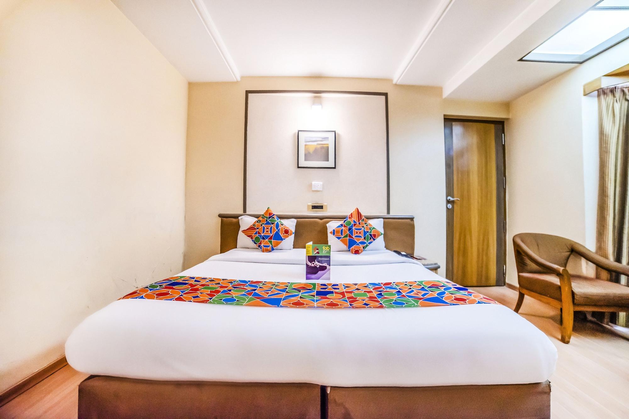 Hotel Gandharva Shivajinagar بونة المظهر الخارجي الصورة