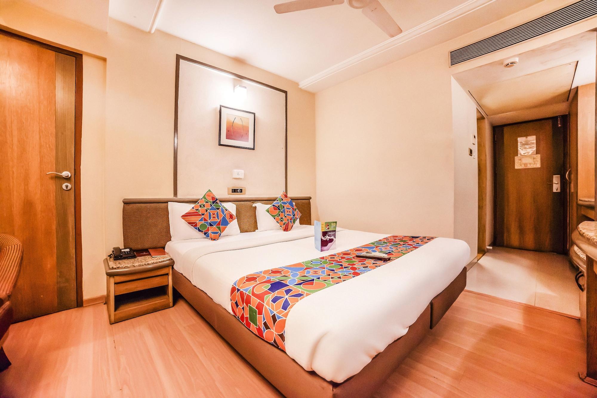 Hotel Gandharva Shivajinagar بونة المظهر الخارجي الصورة
