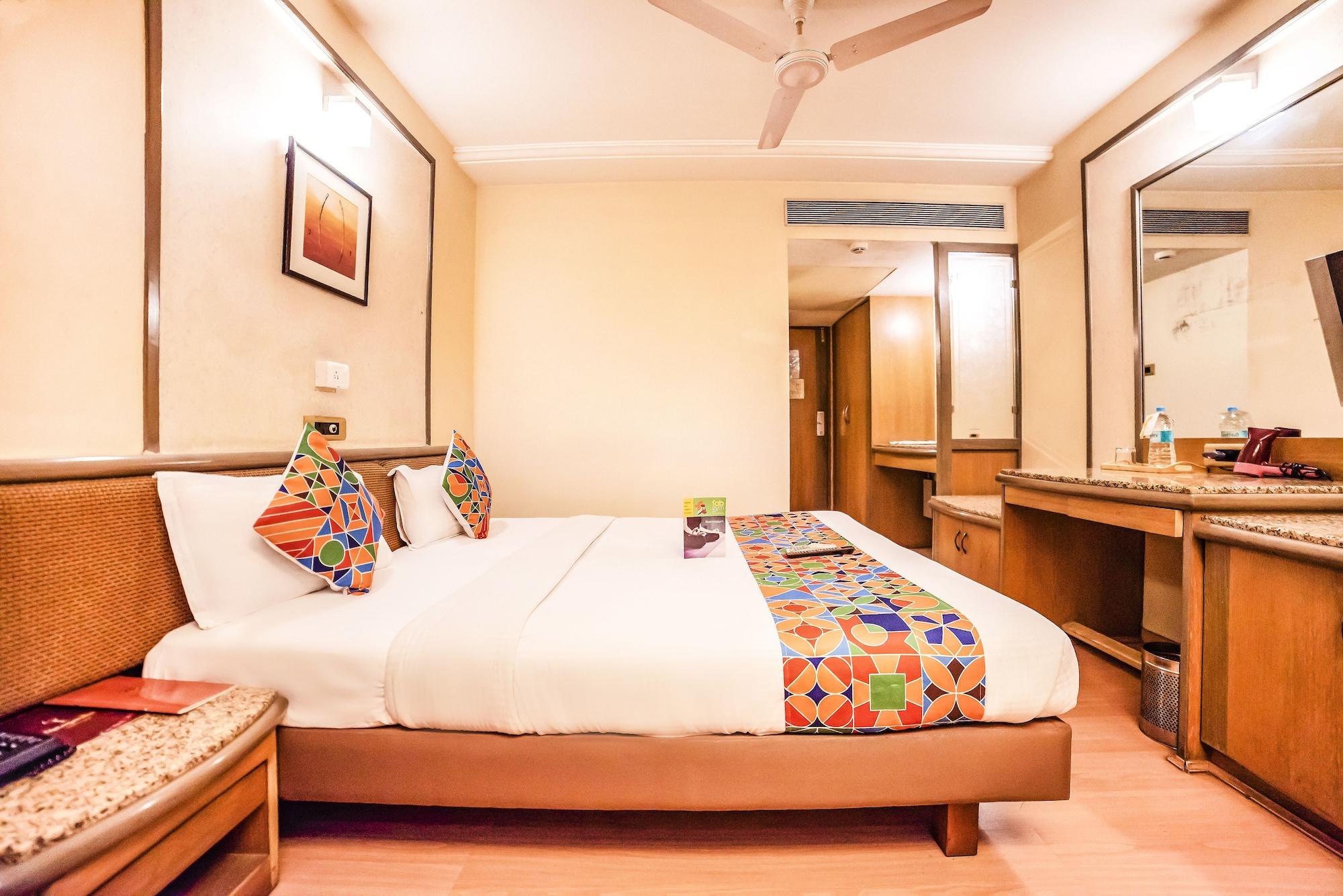 Hotel Gandharva Shivajinagar بونة المظهر الخارجي الصورة
