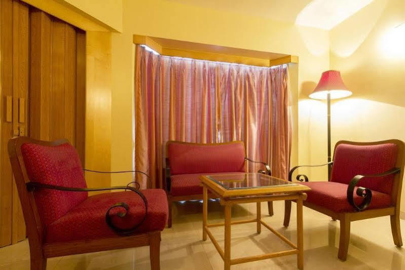 Hotel Gandharva Shivajinagar بونة المظهر الخارجي الصورة