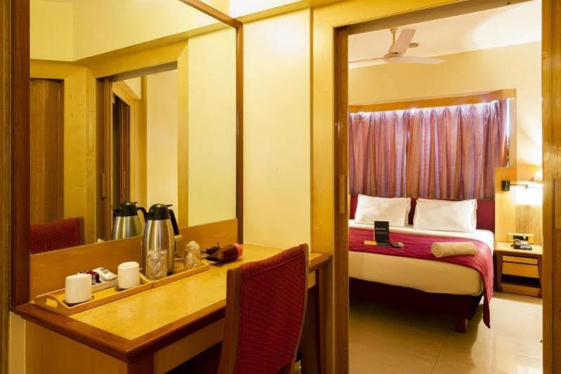 Hotel Gandharva Shivajinagar بونة المظهر الخارجي الصورة