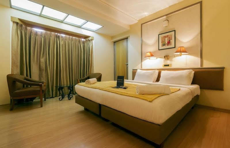 Hotel Gandharva Shivajinagar بونة المظهر الخارجي الصورة