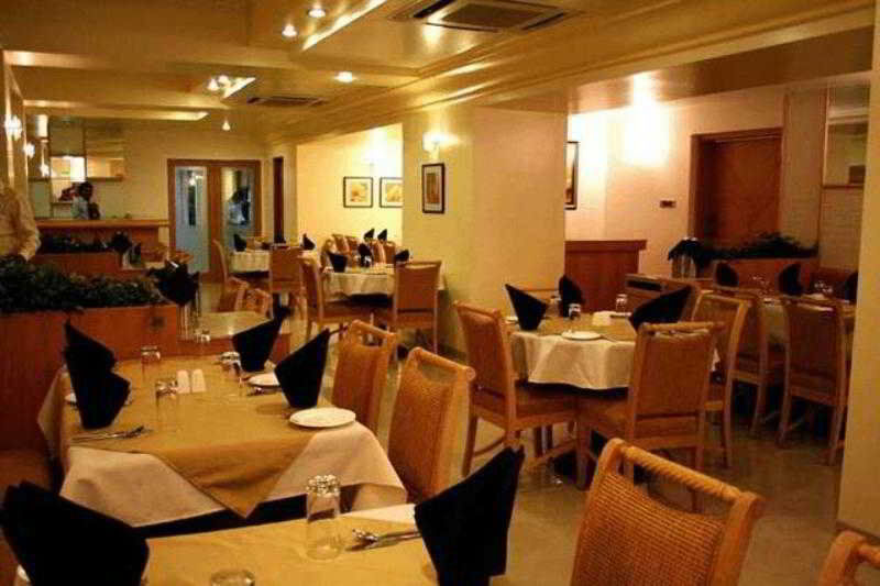 Hotel Gandharva Shivajinagar بونة المظهر الخارجي الصورة
